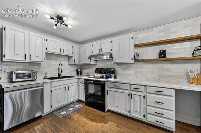 MLS Image for 2071  Calle Fontana  ,Fountain, Colorado