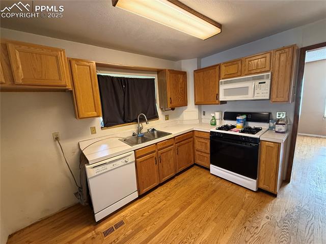 MLS Image for 931  Alexander  ,Colorado Springs, Colorado