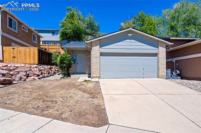 2660  Christopher  , colorado springs&nbsp; House Search MLS Picture