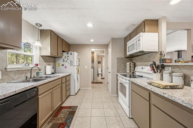 MLS Image for 1299  Pikes Peak  ,Florissant, Colorado