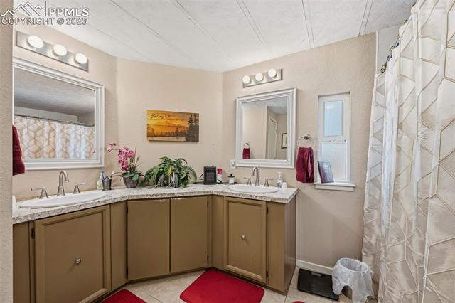 MLS Image for 1299  Pikes Peak  ,Florissant, Colorado