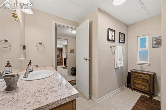 MLS Image for 1299  Pikes Peak  ,Florissant, Colorado