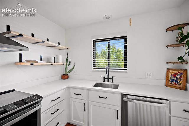 MLS Image for 2979  Mesa  D ,Colorado Springs, Colorado