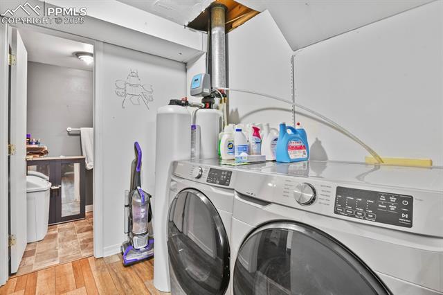 MLS Image for 6880  Cedar Edge  ,Colorado Springs, Colorado
