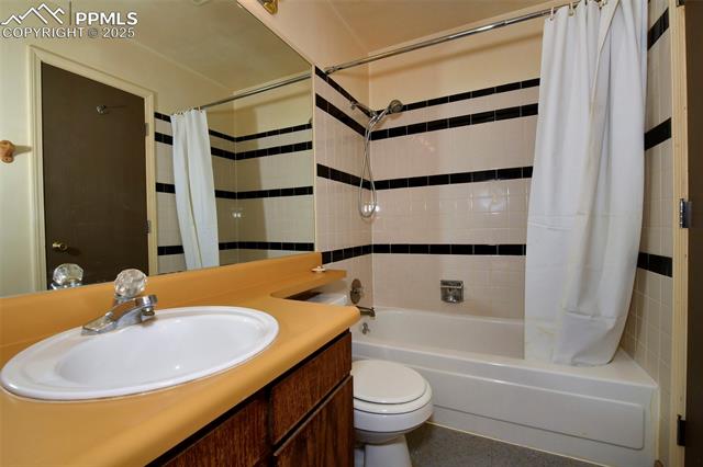 MLS Image for 5040  Cita  ,Colorado Springs, Colorado