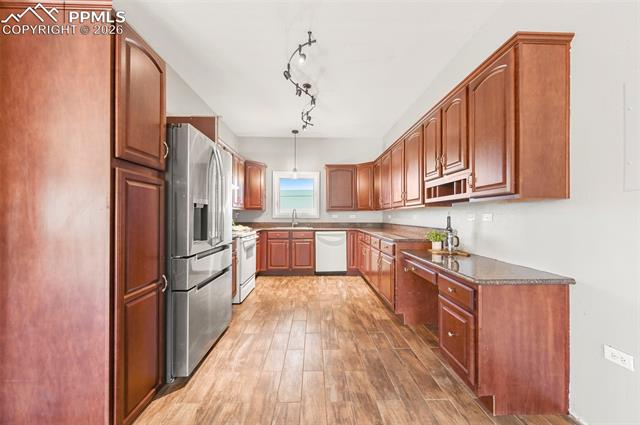 MLS Image for 224  Lakeview Forest  ,Florissant, Colorado