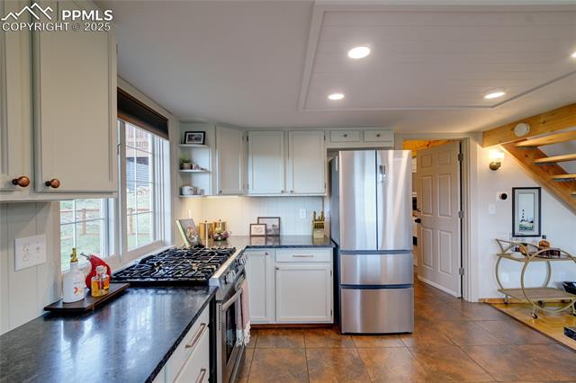 MLS Image for 309  Western Hills  ,Florissant, Colorado