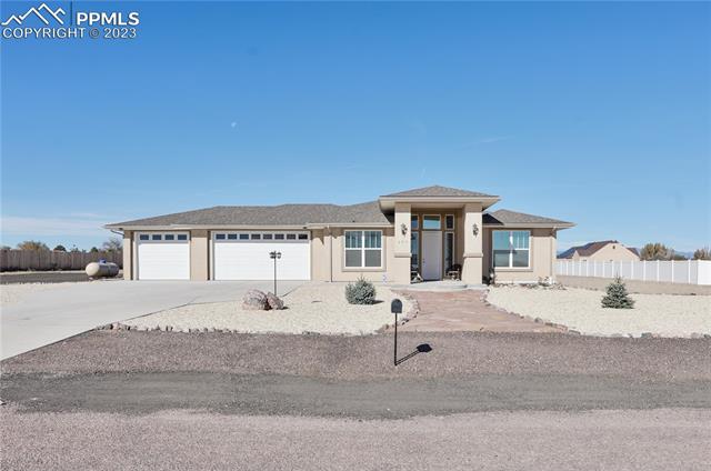 557 S Archdale  , pueblo  House Search MLS Picture