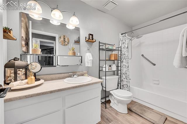 MLS Image for 421 S Chelton  ,Colorado Springs, Colorado