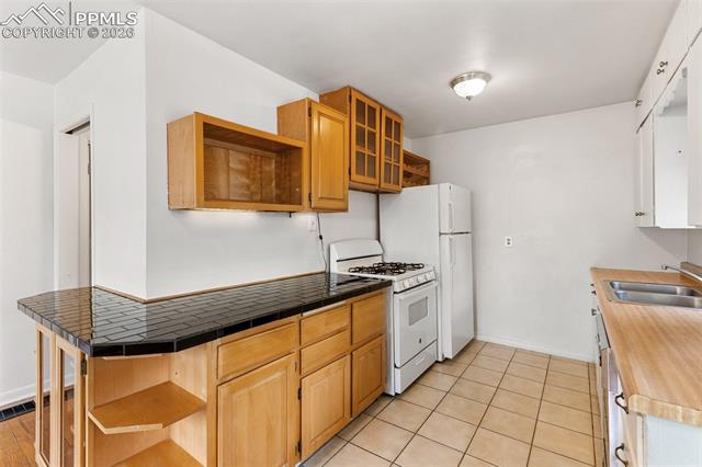 MLS Image for 1527 W Cheyenne  ,Colorado Springs, Colorado