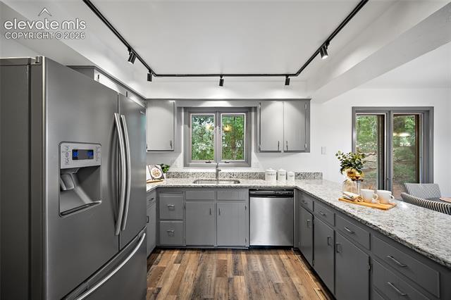 MLS Image for 483  Crystal Hills  ,Manitou Springs, Colorado