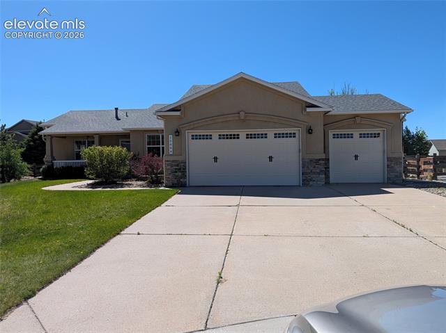 15884  Paiute  , monument&nbsp; House Search MLS Picture