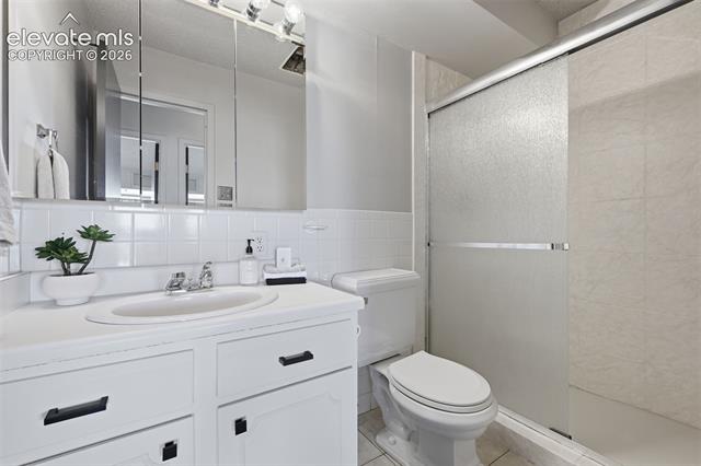 MLS Image for 411  Lakewood  B614 ,Colorado Springs, Colorado