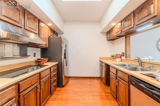 MLS Image for 3133  Broadmoor Valley  C ,Colorado Springs, Colorado