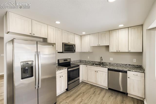 MLS Image for 906  Arrawanna  ,Colorado Springs, Colorado