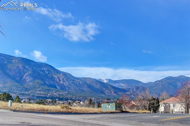 MLS Image for 4120  AUTUMN HEIGHTS  B ,Colorado Springs, Colorado