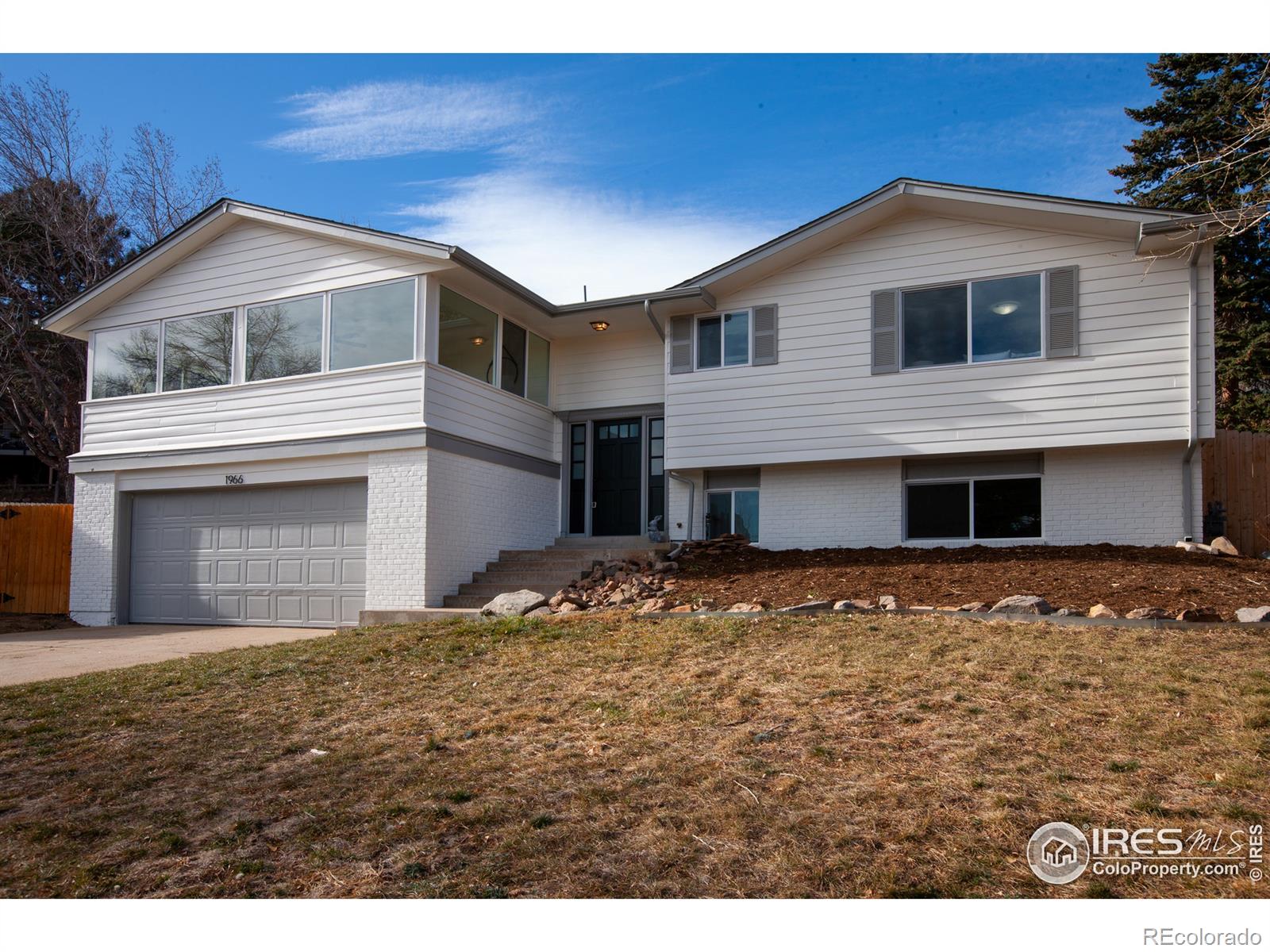 1966  sage circle, Golden sold home. Closed on 2022-01-13 for $1,052,500.