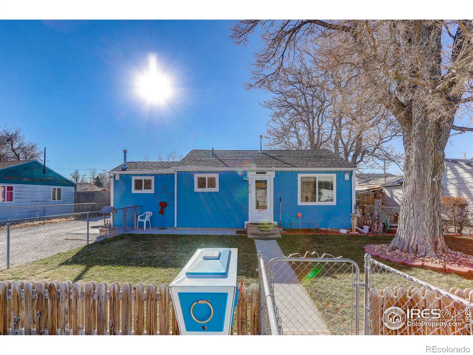 6710 e 77th place, Commerce City sold home. Closed on 2022-01-27 for $348,000.