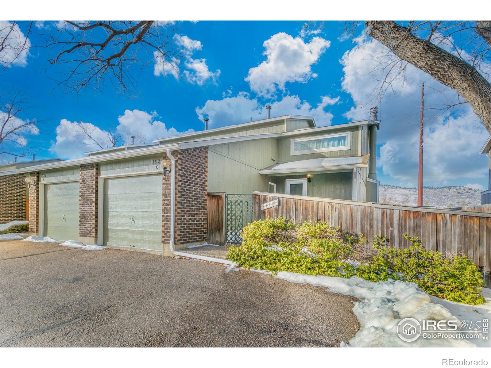 1925  real court, Fort Collins sold home. Closed on 2022-02-18 for $339,000.