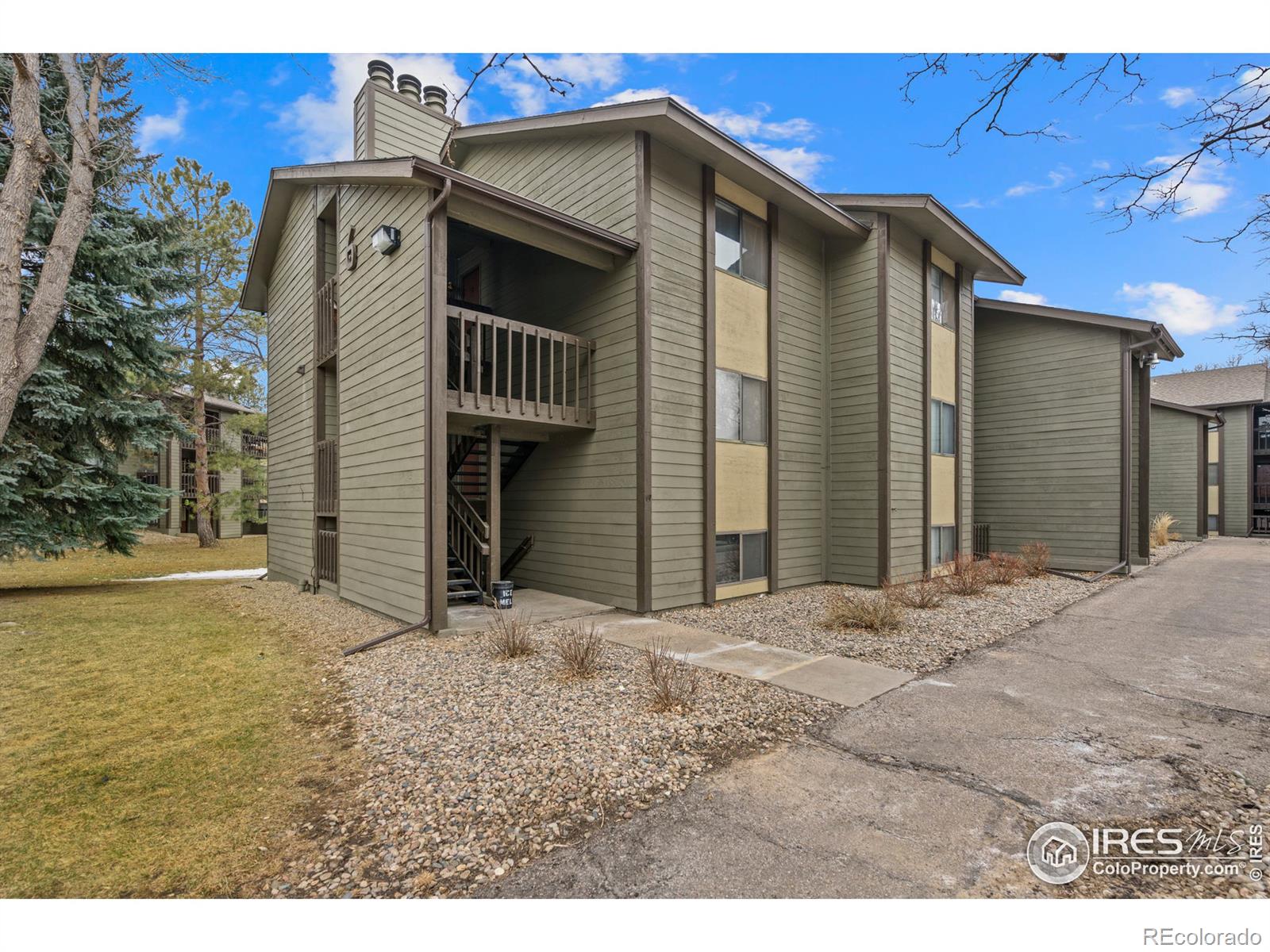 925  columbia road, Fort Collins sold home. Closed on 2022-04-08 for $290,000.