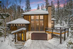 1369  american way, Breckenridge sold home. Closed on 2022-05-27 for $2,425,000.