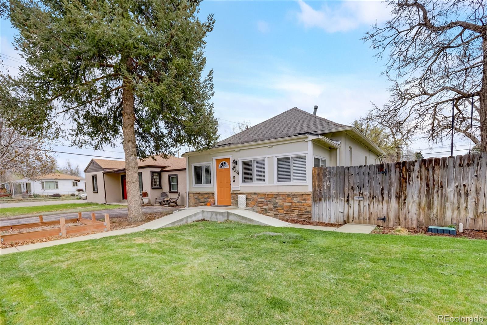 4304 s grant street, Englewood sold home. Closed on 2022-06-17 for $510,000.