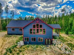 301  golf course road, Grand Lake sold home. Closed on 2022-08-17 for $1,040,000.