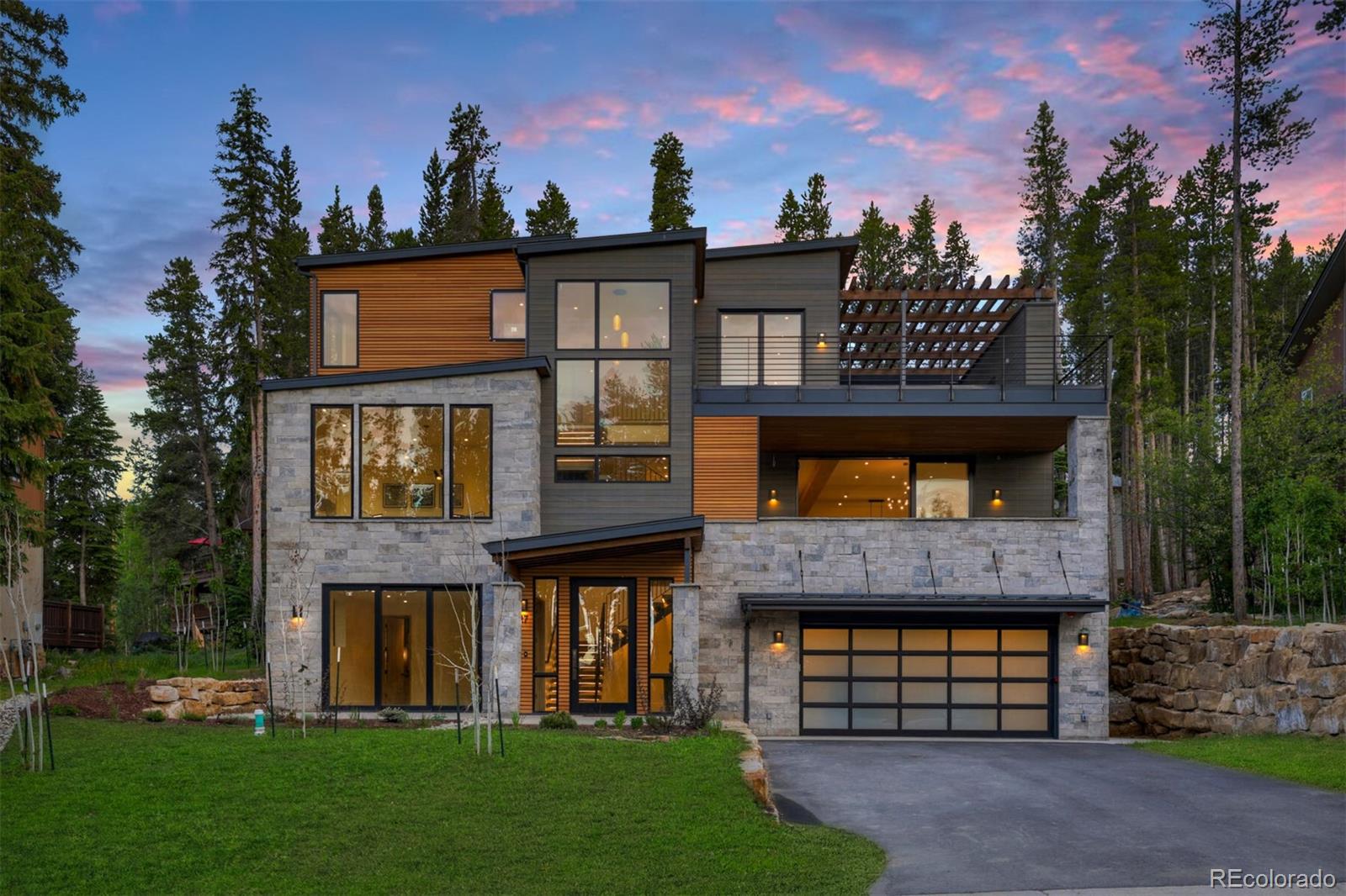 27 boulder circle, Breckenridge sold home. Closed on 2025-07-03 for $6,150,000.