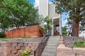 1050 s monaco parkway, Denver sold home. Closed on 2022-08-26 for $405,000.