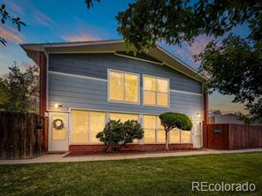 5270  allison street, Arvada sold home. Closed on 2022-09-21 for $365,000.