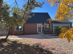 4465 S Eagle Circle, aurora MLS: 2521974 Beds: 4 Baths: 3 Price: $554,000