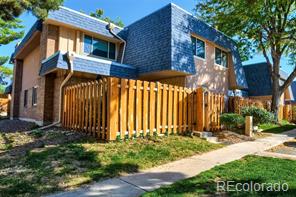 7995 E Mississippi Avenue J3, Denver  MLS: 5805593 Beds: 2 Baths: 2 Price: $329,000