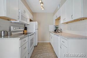 12175 E Ford Avenue , Aurora  MLS: 9331999 Beds: 1 Baths: 1 Price: $195,000