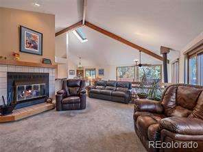 6945  Old Ranch Trail, littleton MLS: 2426292 Beds: 3 Baths: 3 Price: $799,000