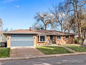 2970 S Newport Street, denver MLS: 5954574 Beds: 3 Baths: 3 Price: $745,000