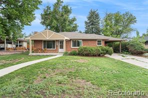 6130  Carr Street, arvada MLS: 8493832 Beds: 2 Baths: 2 Price: $575,000