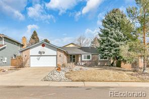 673  Sage Circle, highlands ranch MLS: 9363047 Beds: 5 Baths: 3 Price: $699,000