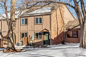 7700 W Glasgow Place 9B, Littleton  MLS: 8644676 Beds: 2 Baths: 1 Price: $324,000