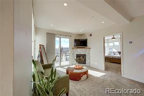 2900 W 44th Avenue 303, Denver  MLS: 5223143 Beds: 2 Baths: 2 Price: $490,000