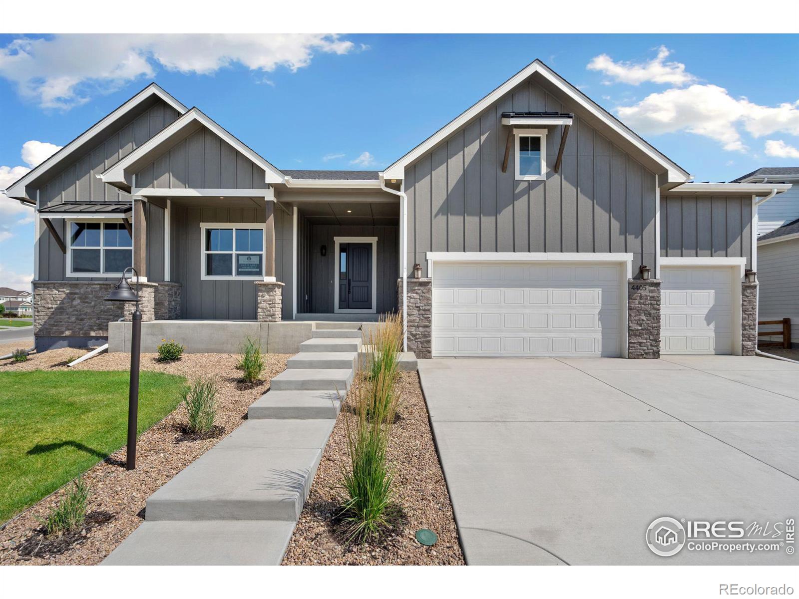 4405  Nolan Lake Court, loveland MLS: 456789984568 Beds: 5 Baths: 3 Price: $989,000