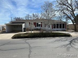 120 w 6th street, Cheyenne Wells sold home. Closed on 2023-06-09 for $184,000.