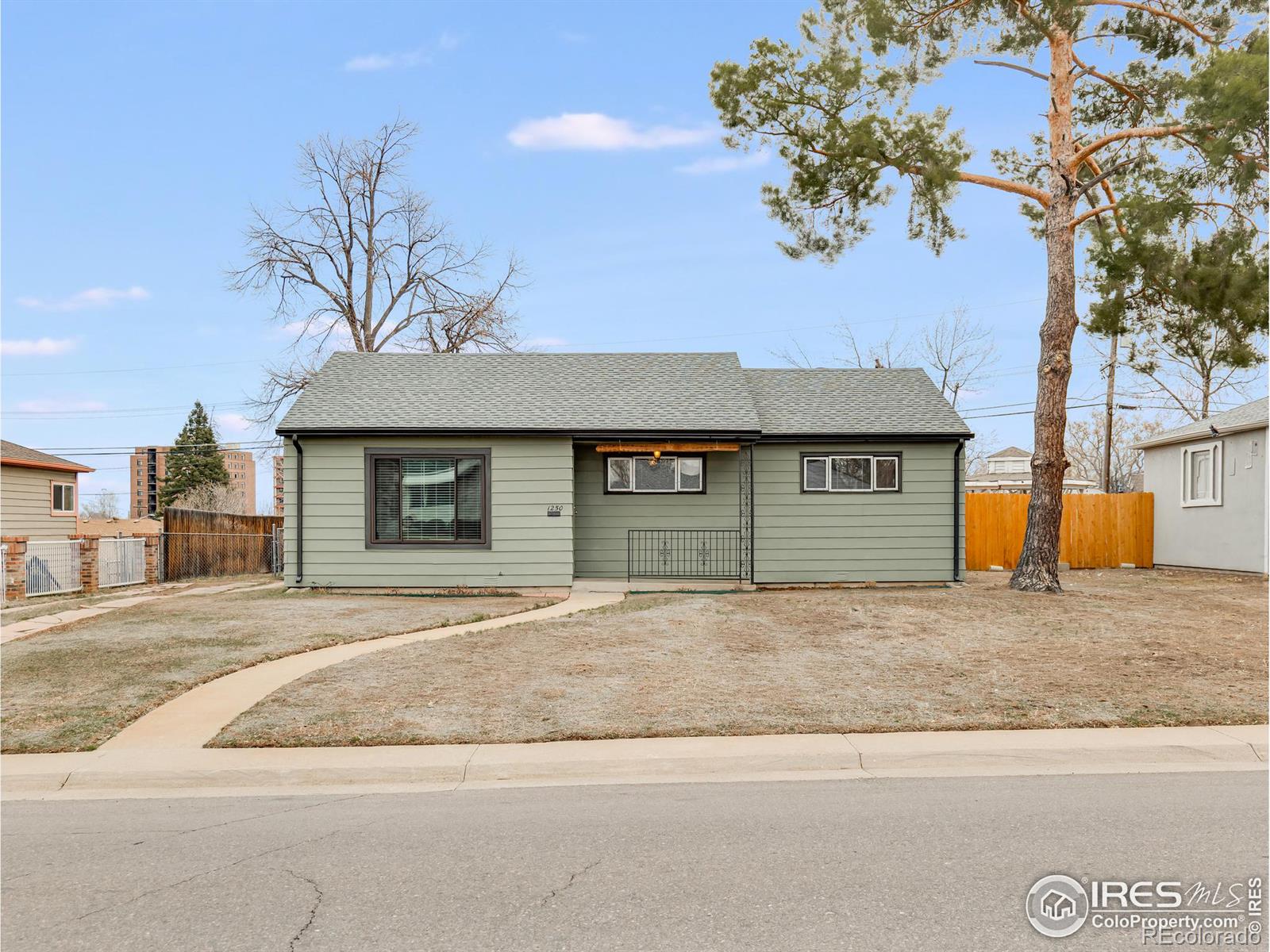 1250 s tejon street, Denver sold home. Closed on 2023-05-16 for $420,500.