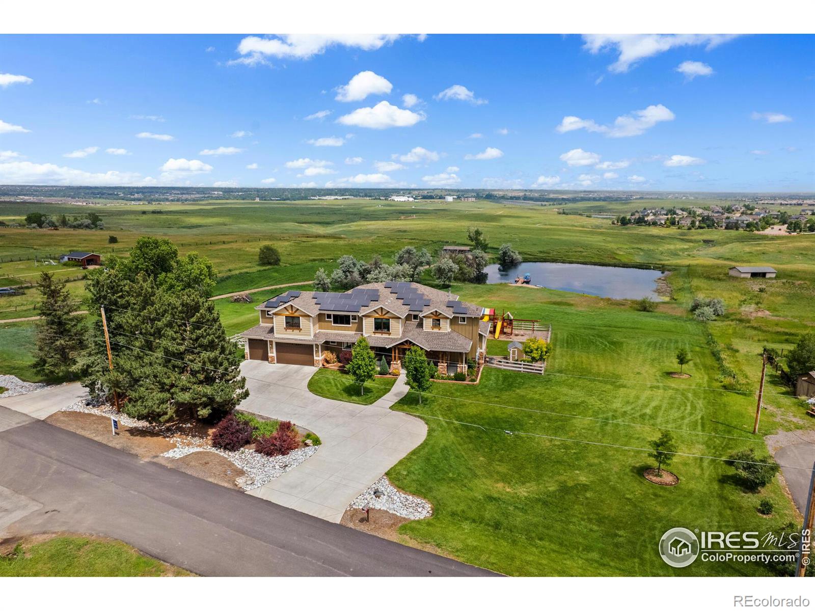 12681  appaloosa place, Broomfield sold home. Closed on 2024-02-02 for $3,050,000.