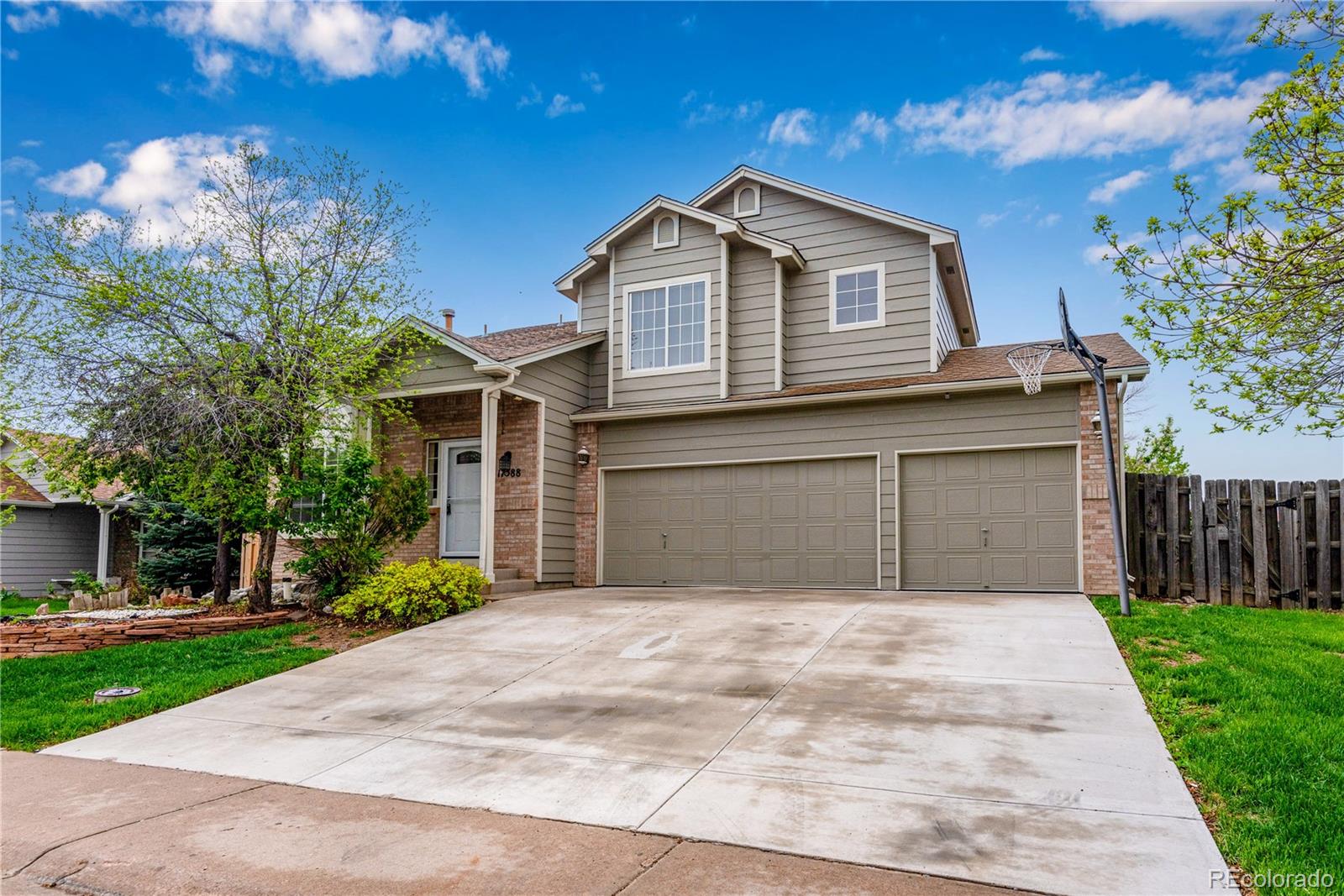 17588 e baker place, Aurora sold home. Closed on 2023-11-08 for $615,000.