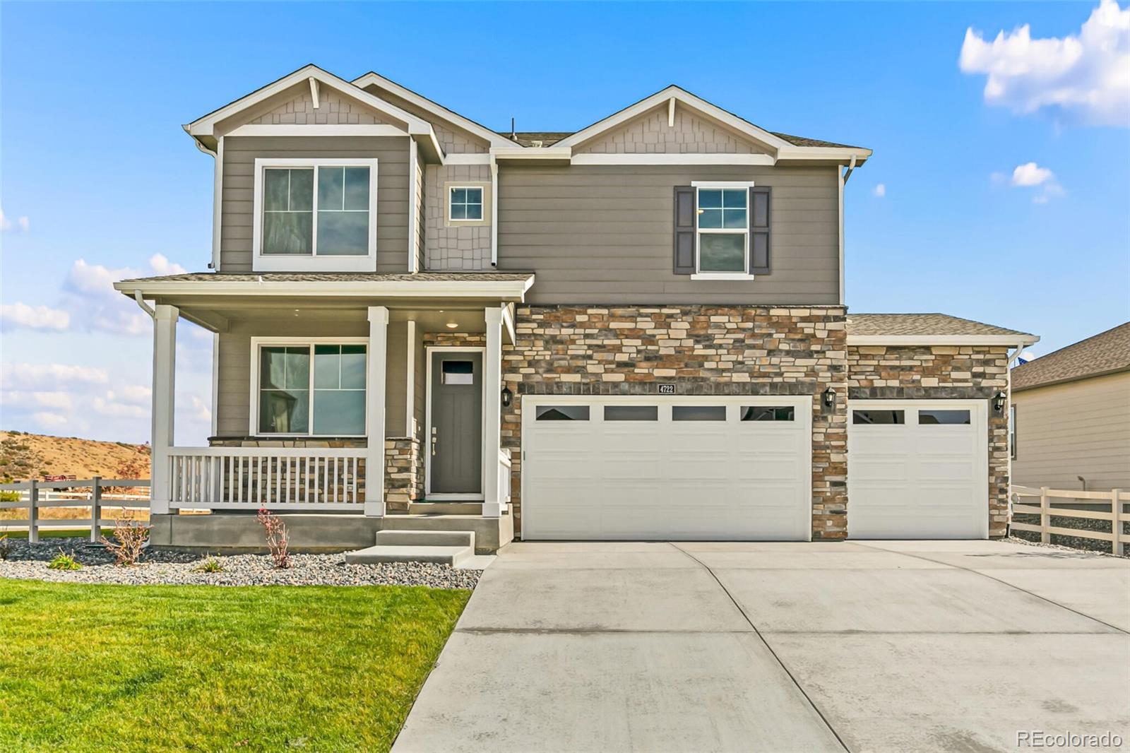 4722  Cattle Cross Road, castle rock MLS: 9882875 Beds: 4 Baths: 3 Price: $675,000