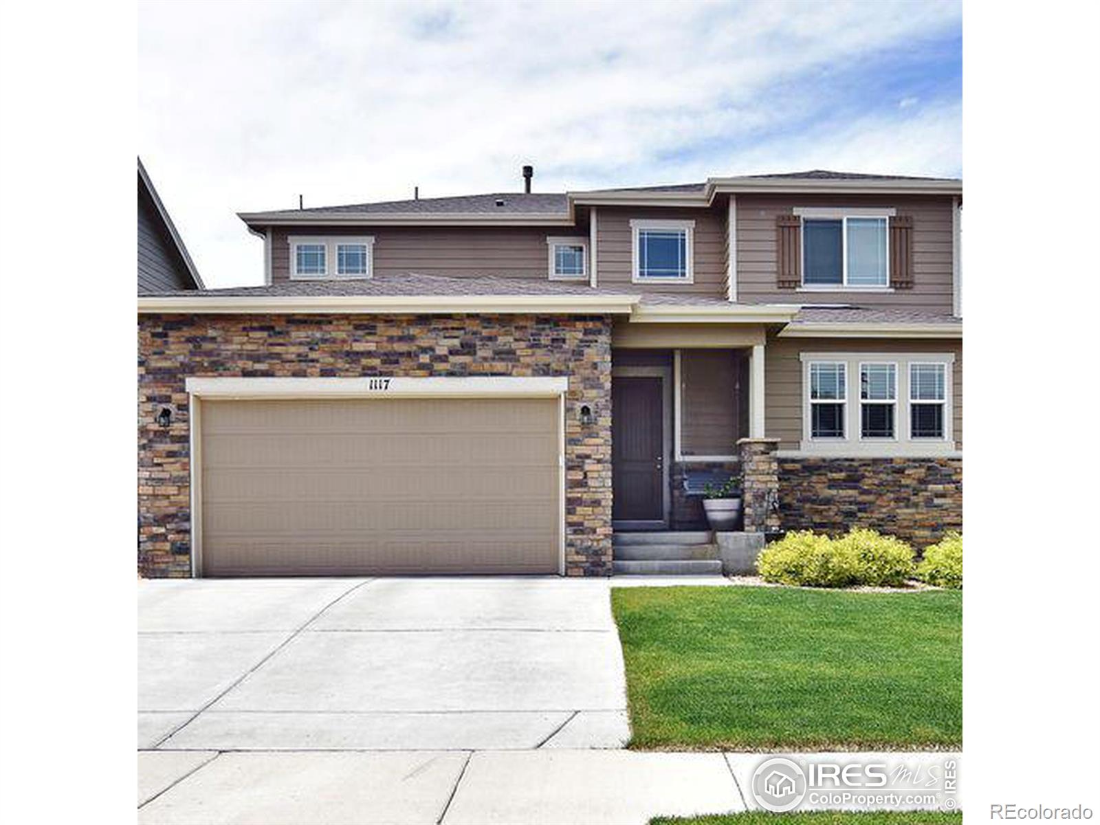 1117  104th Avenue, greeley MLS: 456789989828 Beds: 5 Baths: 4 Price: $527,000