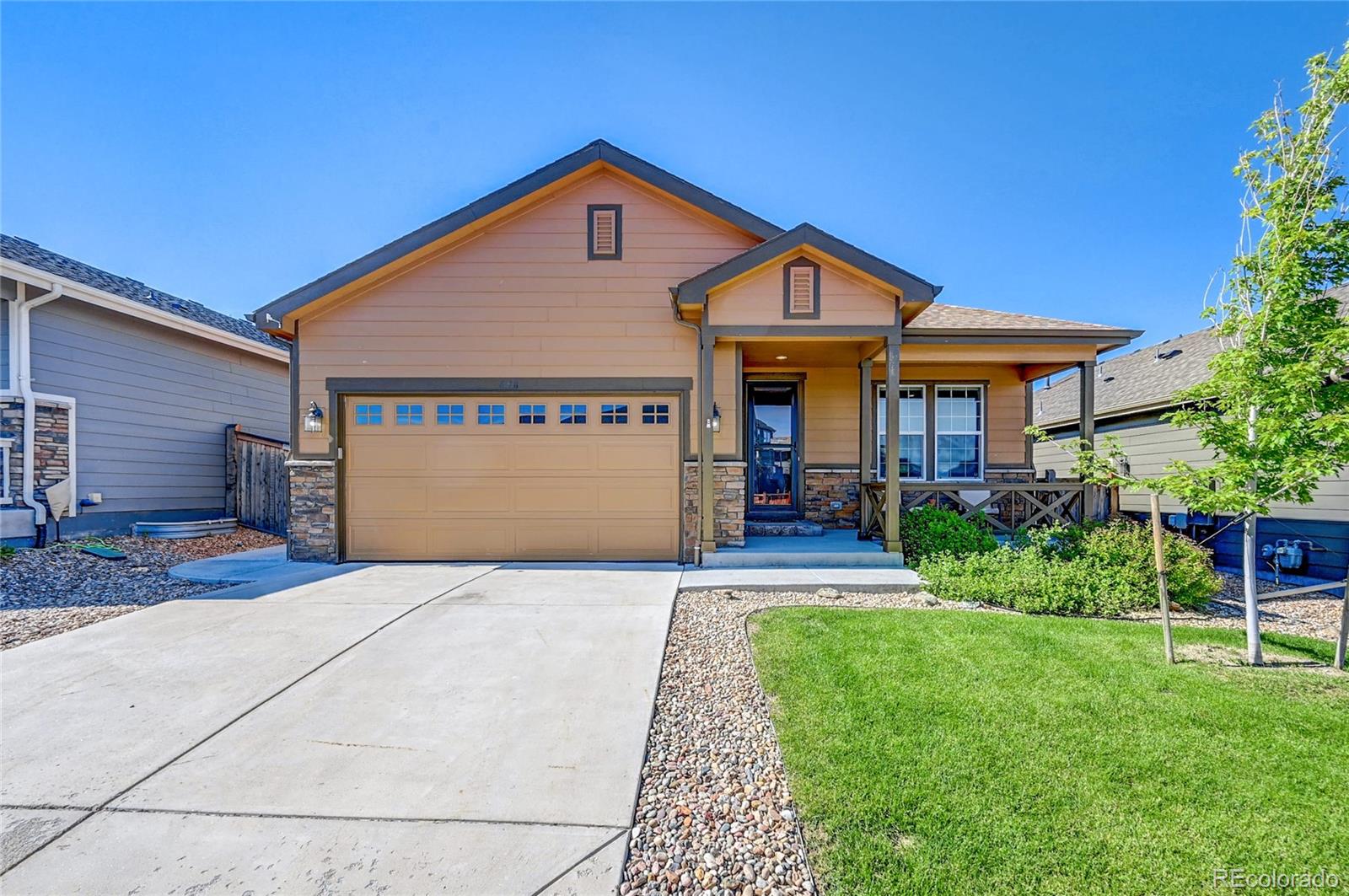 658  tippen place, castle rock sold home. Closed on 2023-11-28 for $650,000.