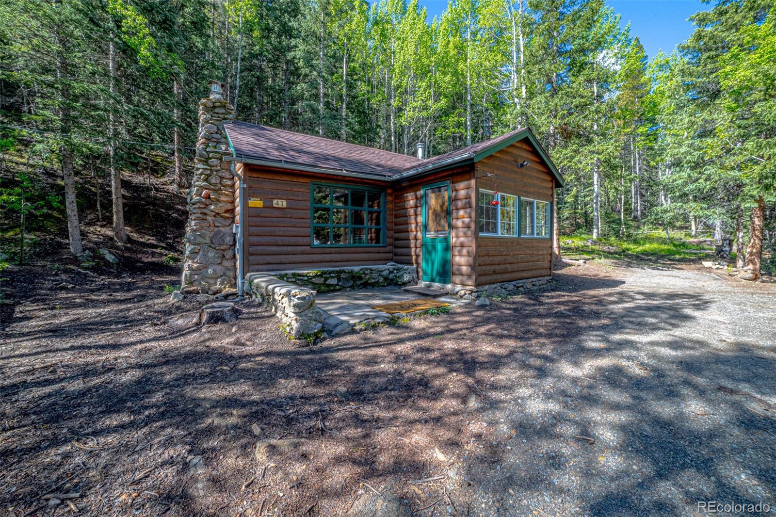 41  Forest Haven Lane, idaho springs MLS: 3702567 Beds: 1 Baths: 1 Price: $230,000