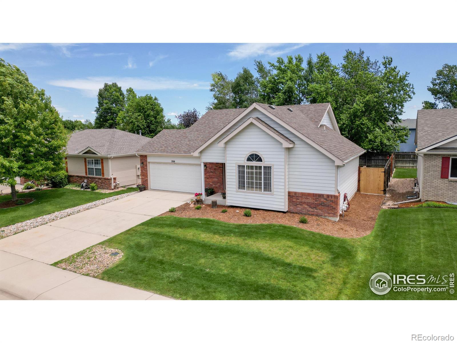 206  51st Avenue, greeley MLS: 123456789991014 Beds: 3 Baths: 2 Price: $427,000