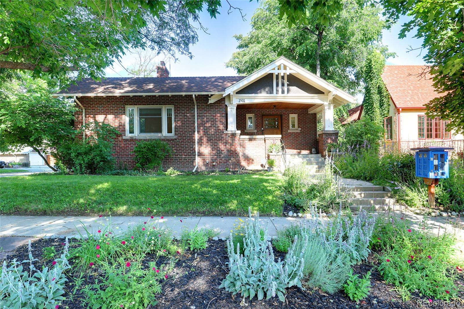 2501  Bellaire Street, denver MLS: 1873202 Beds: 3 Baths: 3 Price: $1,100,000